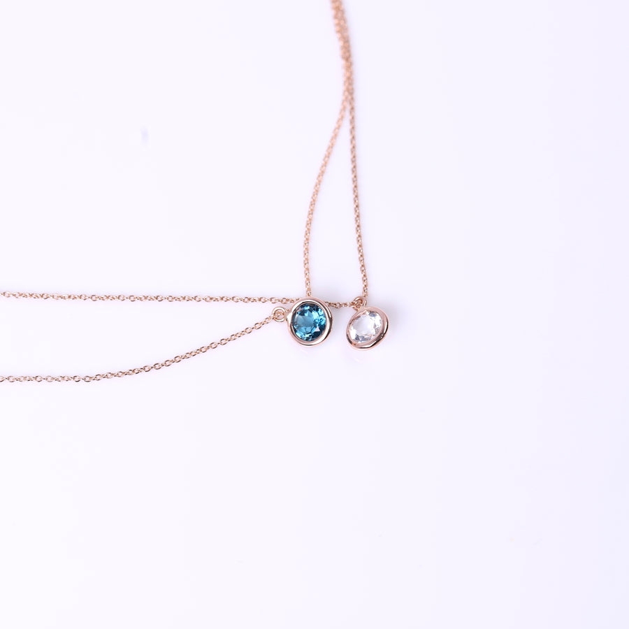 Owl's eye in Blue